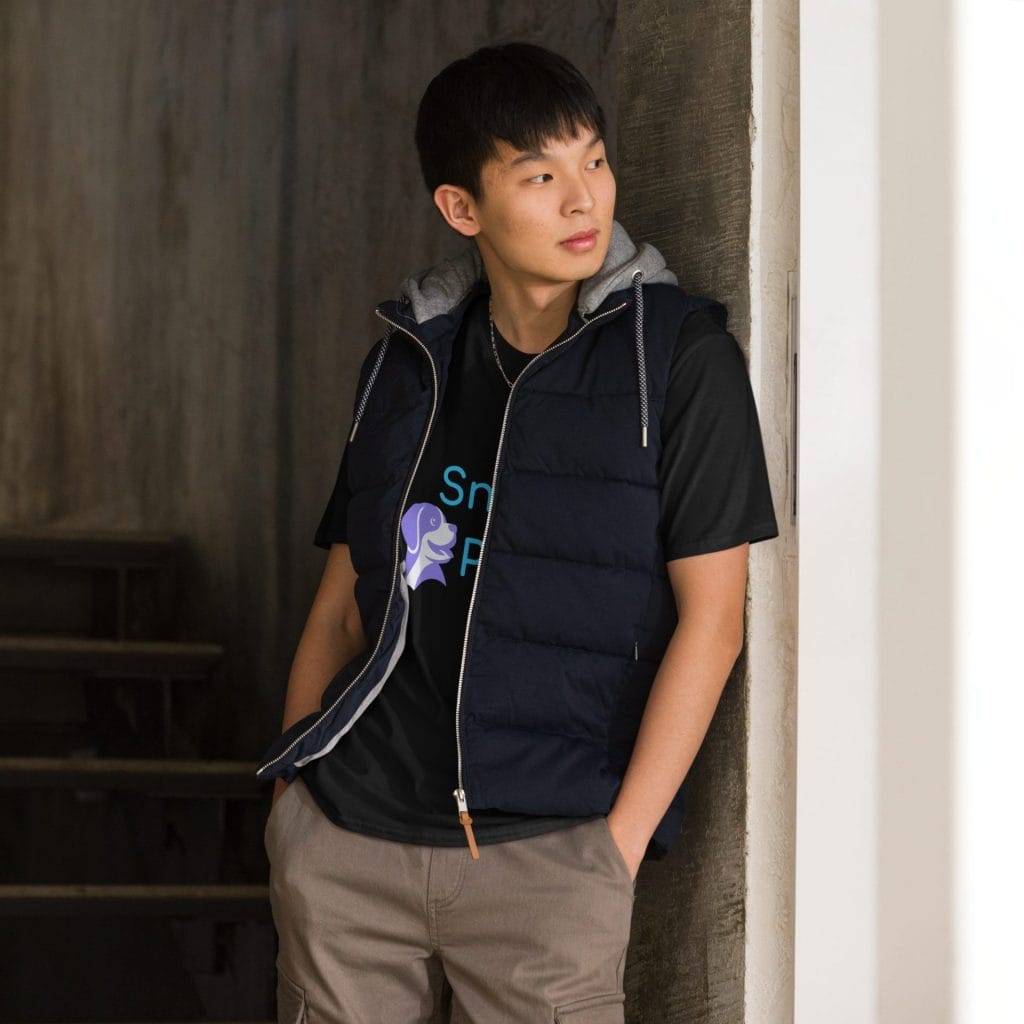 SnugglPuggl Logo classic black tee with male model near stairs